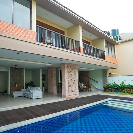 The Grand Villandra Resort Lovina Exterior foto