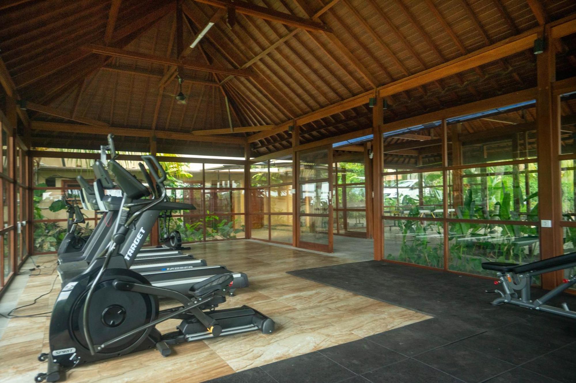 The Grand Villandra Resort Lovina Exterior foto